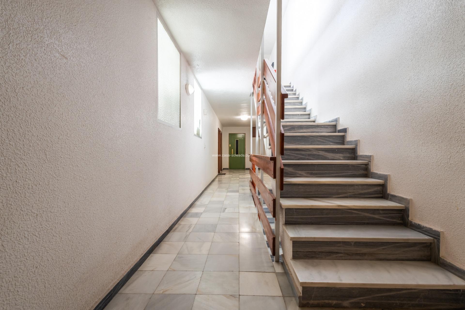 Wiederverkauf - Wohnung - Torrevieja - Acequion