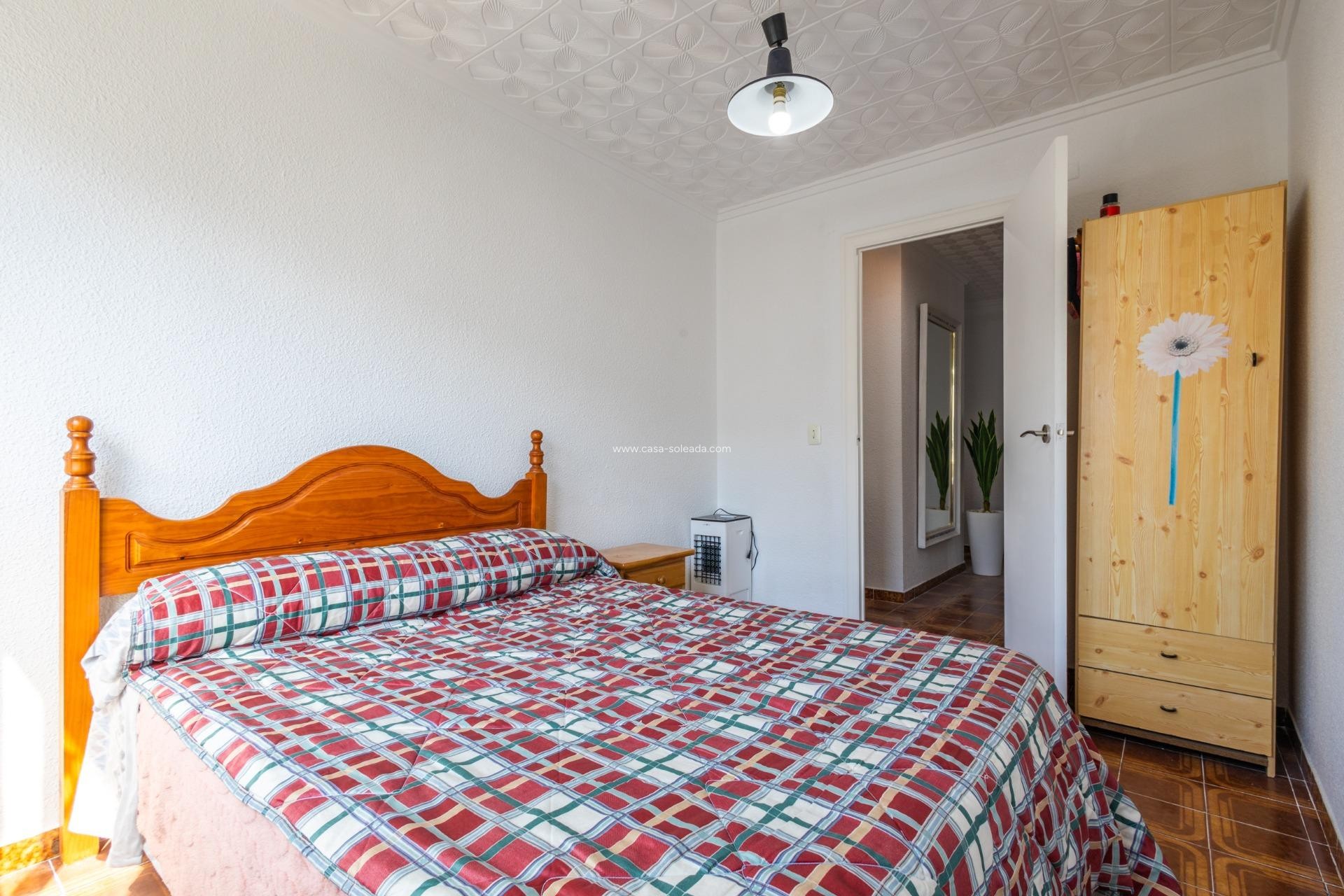 Wiederverkauf - Wohnung - Torrevieja - Acequion