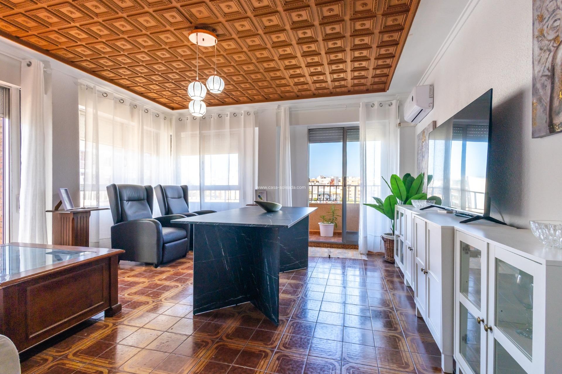 Wiederverkauf - Wohnung - Torrevieja - Acequion