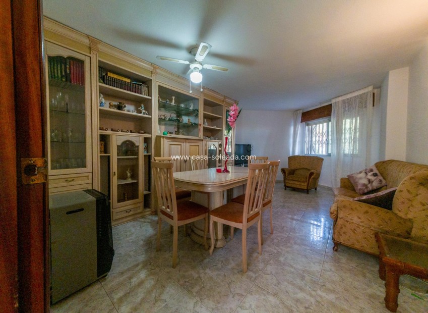 Wiederverkauf - Wohnung - Torrevieja - Acequion