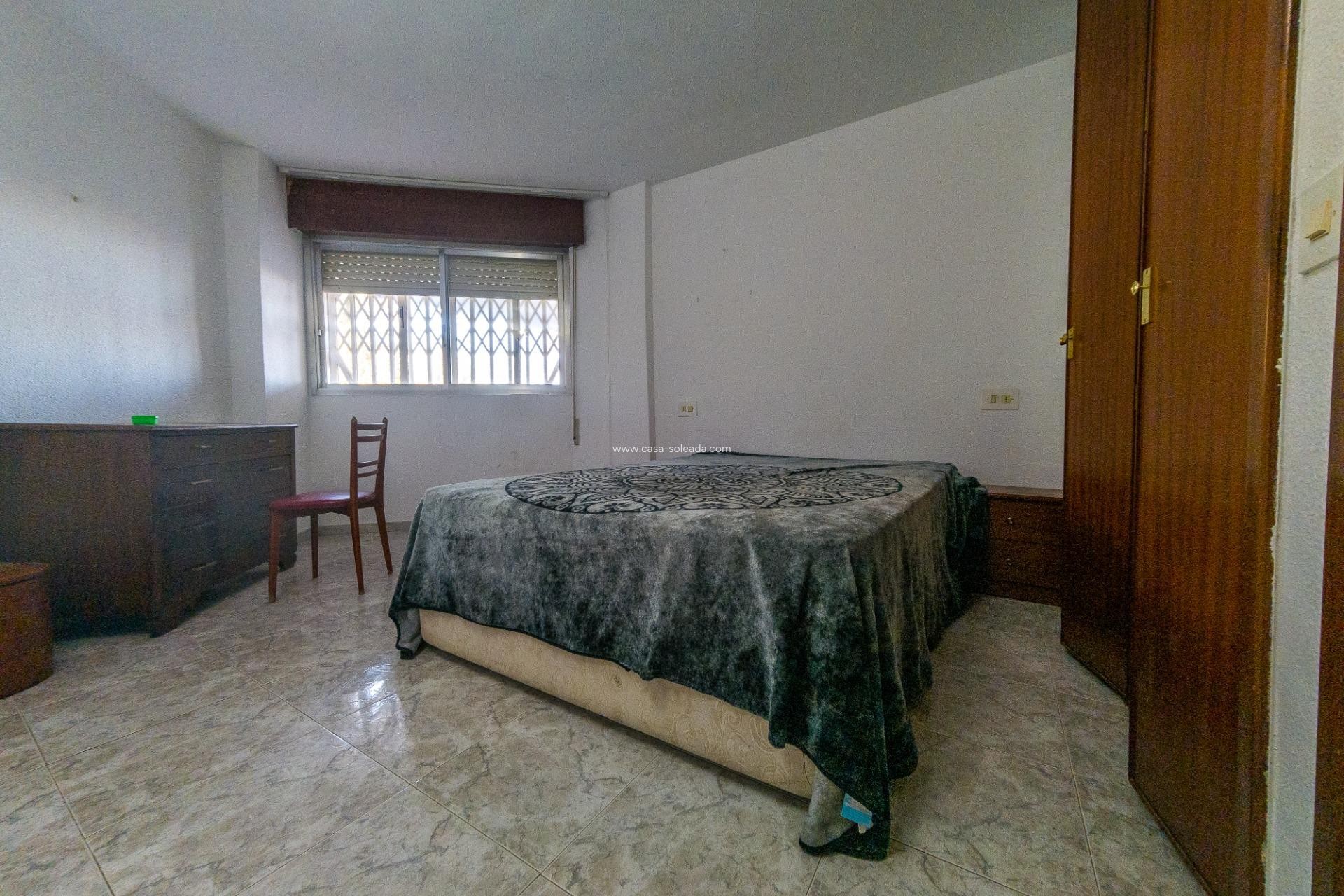 Wiederverkauf - Wohnung - Torrevieja - Acequion