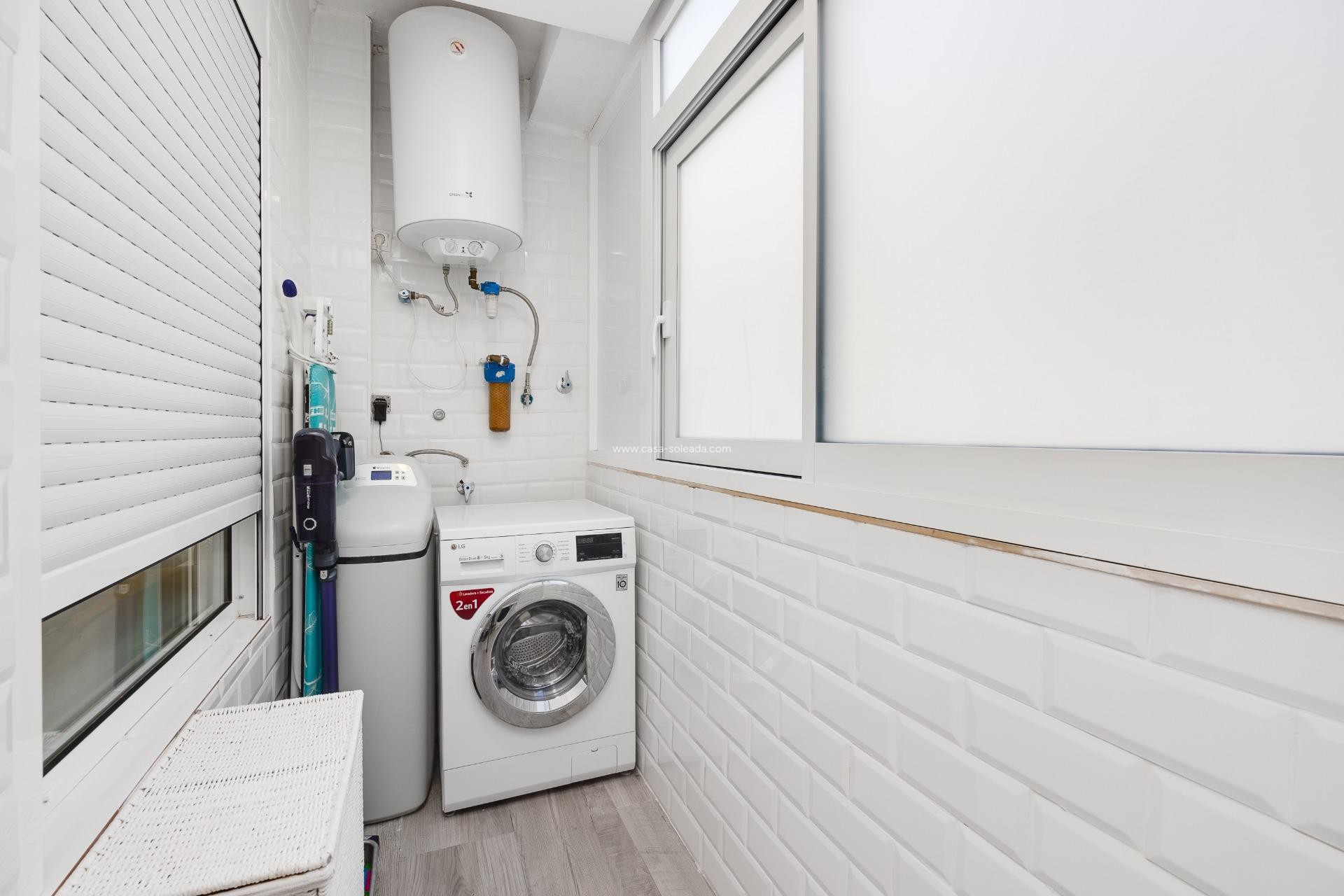 Wiederverkauf - Wohnung - Torrevieja - Acequion