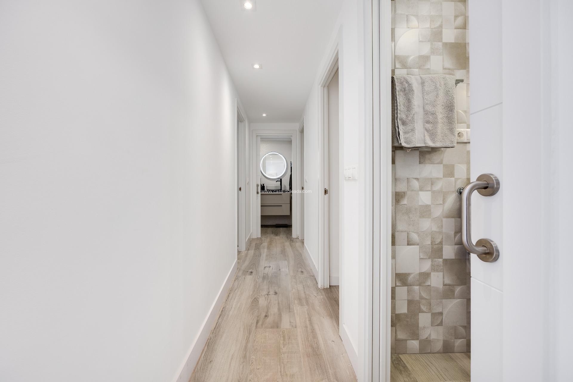 Wiederverkauf - Wohnung - Torrevieja - Acequion