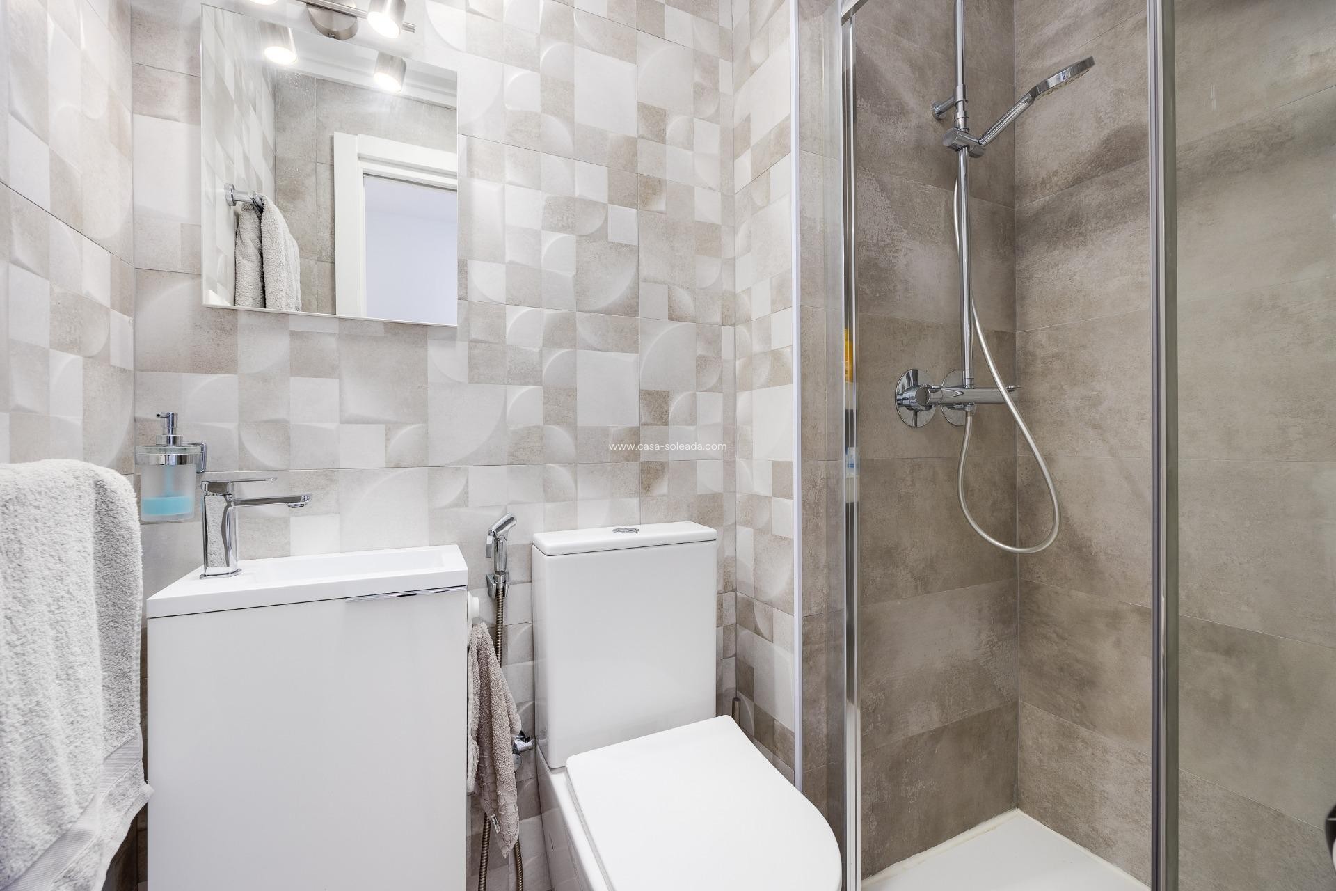 Wiederverkauf - Wohnung - Torrevieja - Acequion
