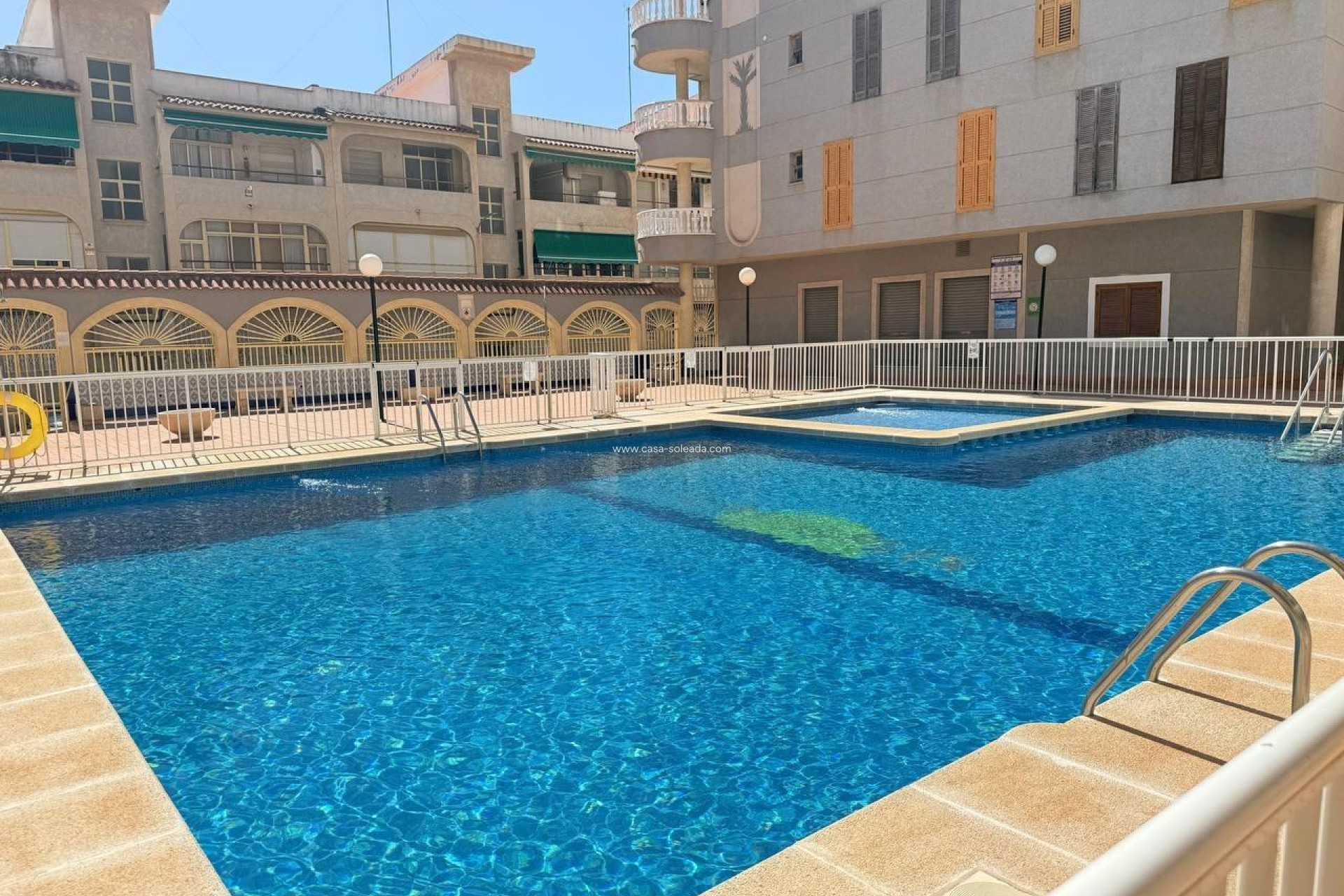 Wiederverkauf - Wohnung - Torrevieja - Acequion