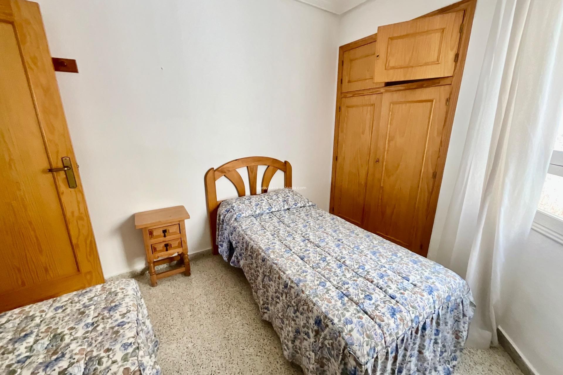 Wiederverkauf - Wohnung - Torrevieja - Acequion