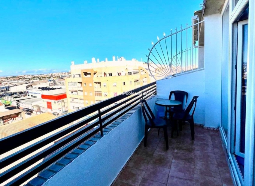 Wiederverkauf - Wohnung - Torrevieja - Center