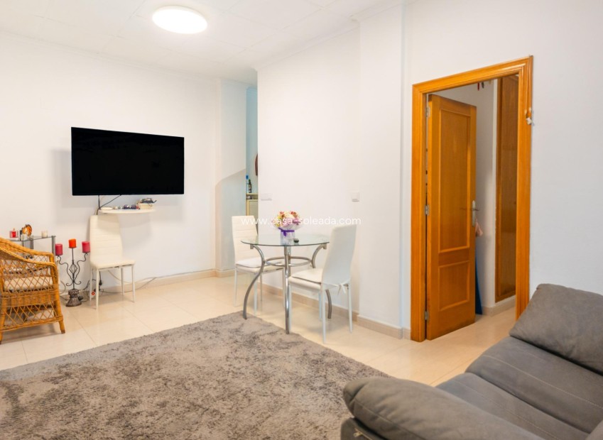 Wiederverkauf - Wohnung - Torrevieja - Center
