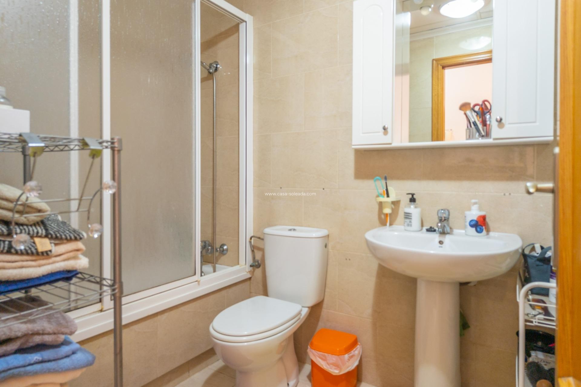 Wiederverkauf - Wohnung - Torrevieja - Center