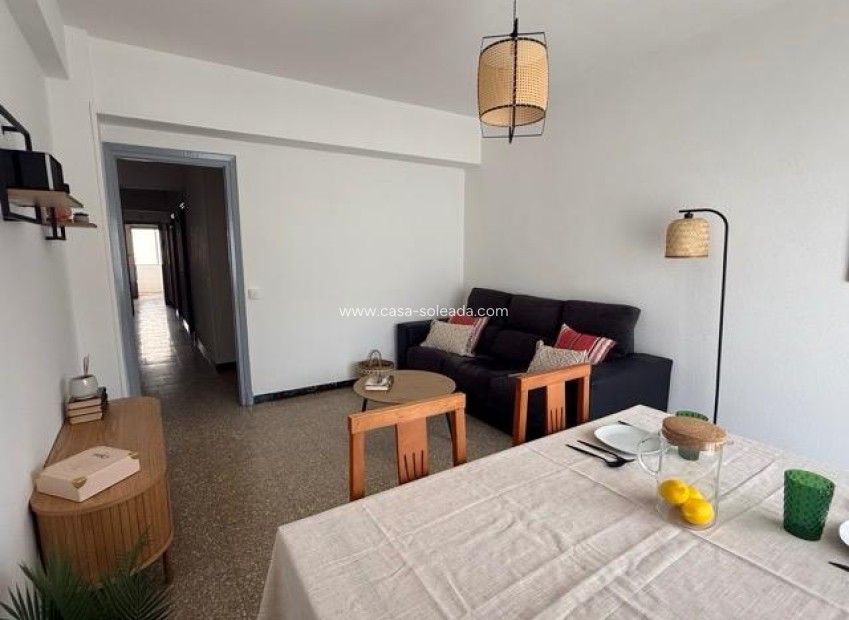 Wiederverkauf - Wohnung - Torrevieja - Center