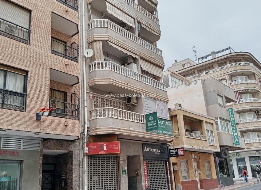 Wiederverkauf - Wohnung - Torrevieja - Center