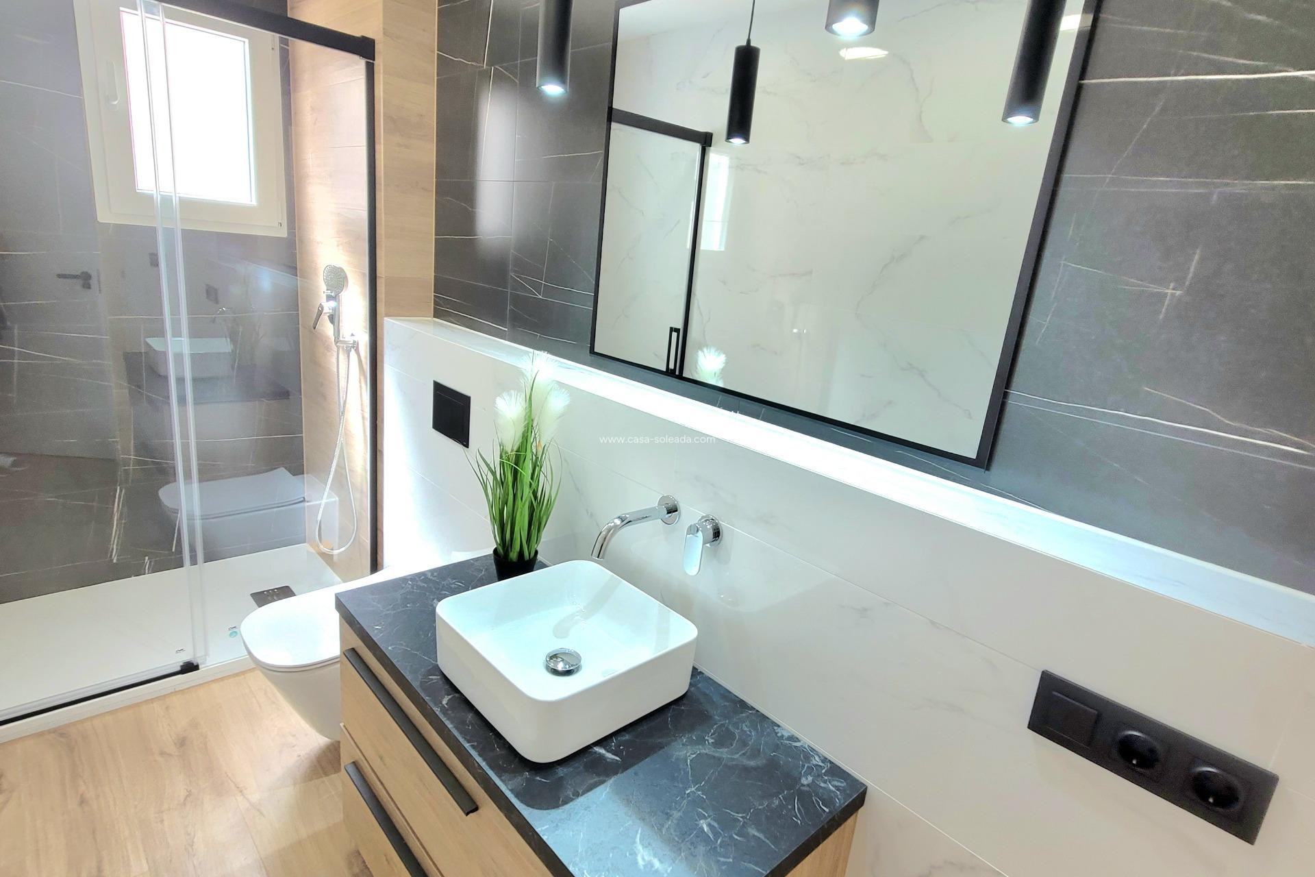 Wiederverkauf - Wohnung - Torrevieja - Costa Blanca