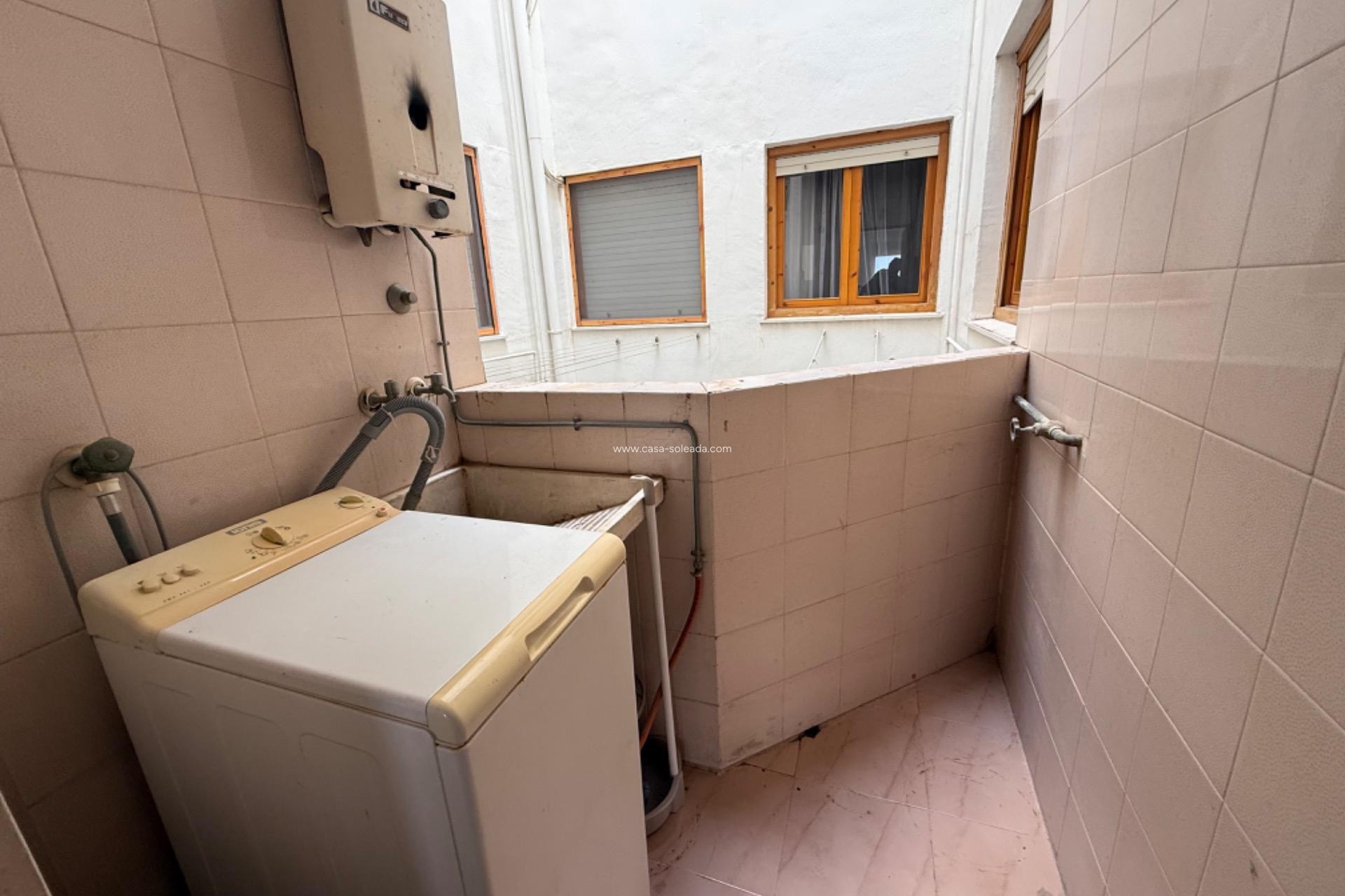 Wiederverkauf - Wohnung - Torrevieja - El Acequión - Los Náufragos