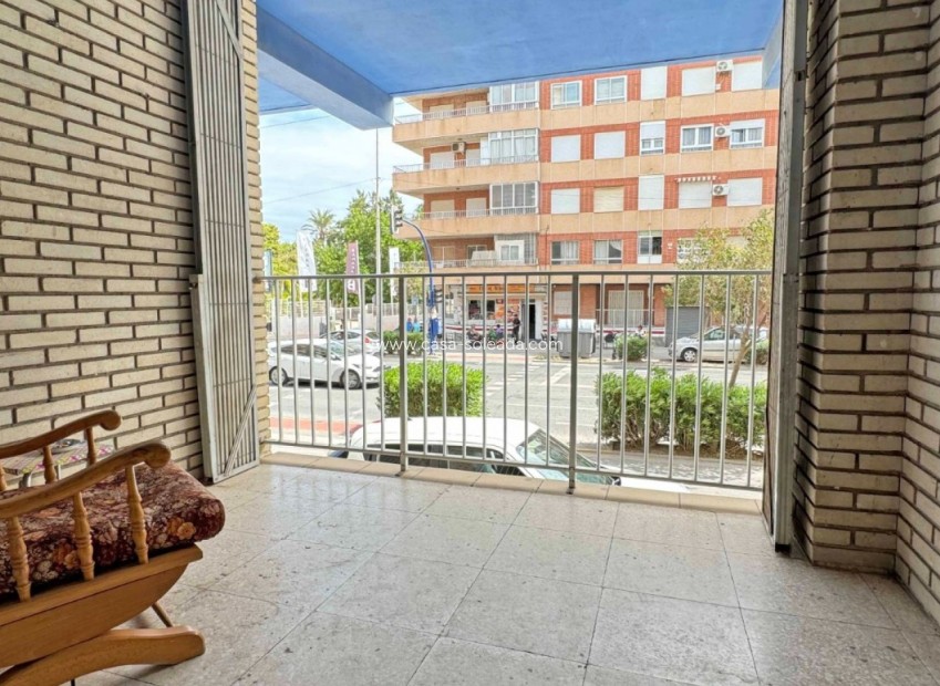 Wiederverkauf - Wohnung - Torrevieja - El Acequión - Los Náufragos