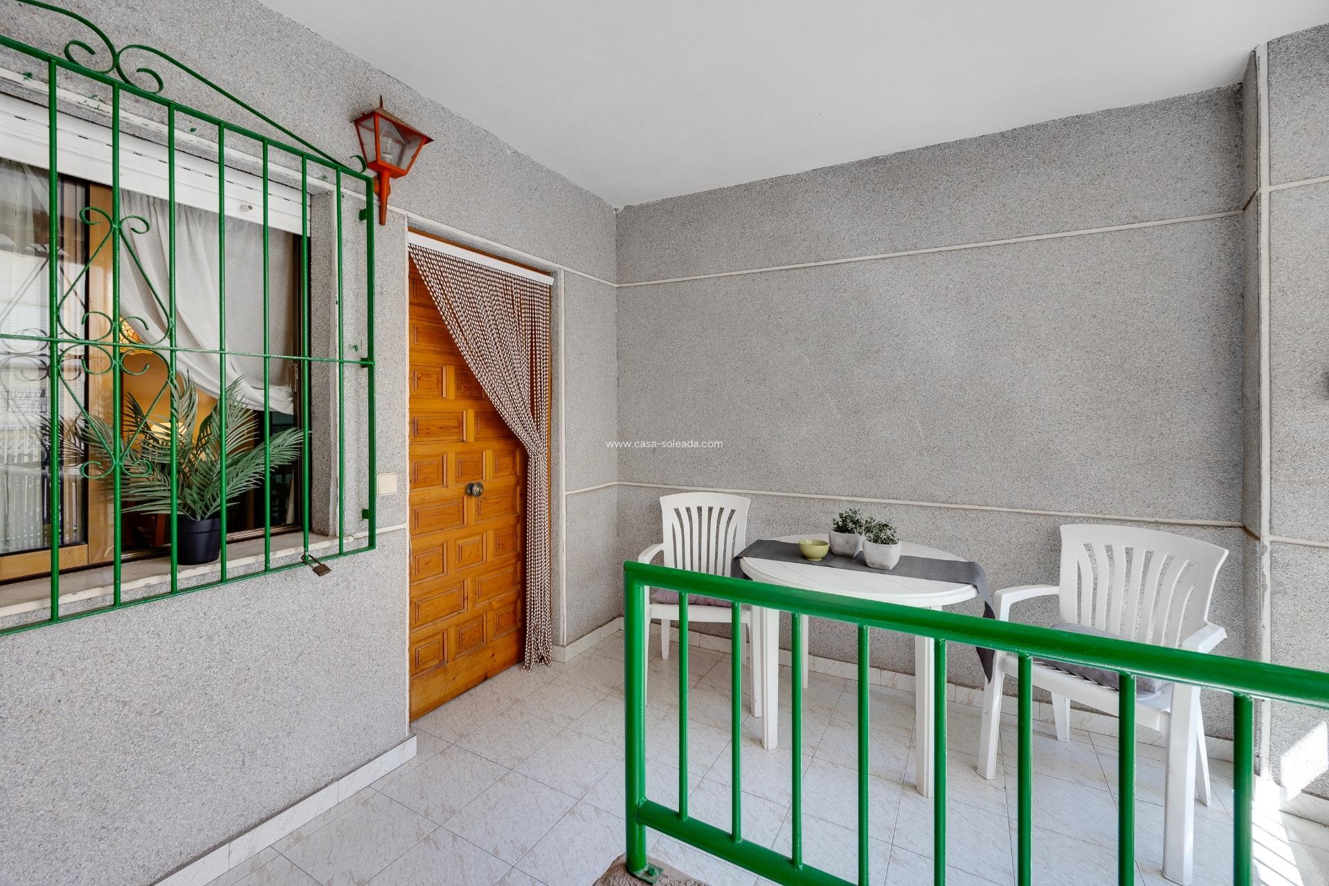 Wiederverkauf - Wohnung - Torrevieja - Estacion Autobuses