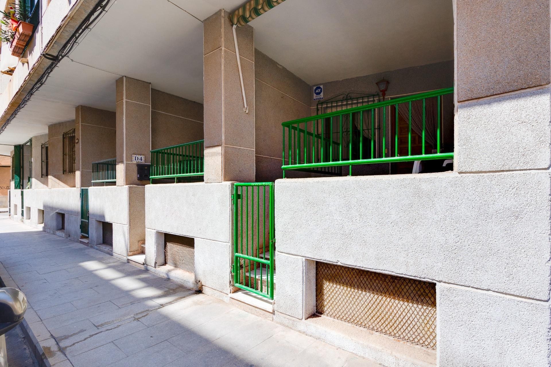Wiederverkauf - Wohnung - Torrevieja - Estacion Autobuses
