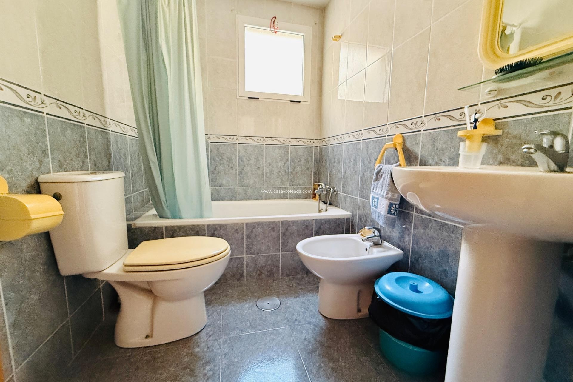 Wiederverkauf - Wohnung - Torrevieja - PARQUE DE LAS NACIONES