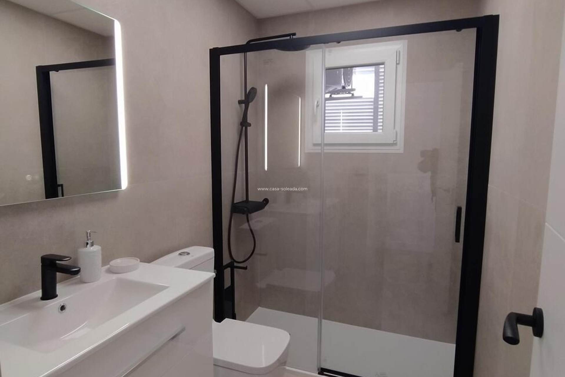 Wiederverkauf - Wohnung - Torrevieja - PARQUE DE LAS NACIONES