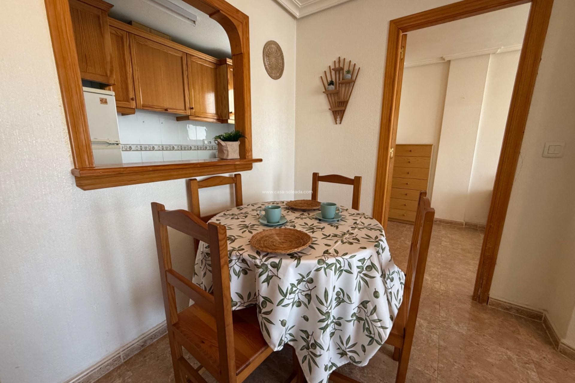 Wiederverkauf - Wohnung - Torrevieja - Playa de los Locos