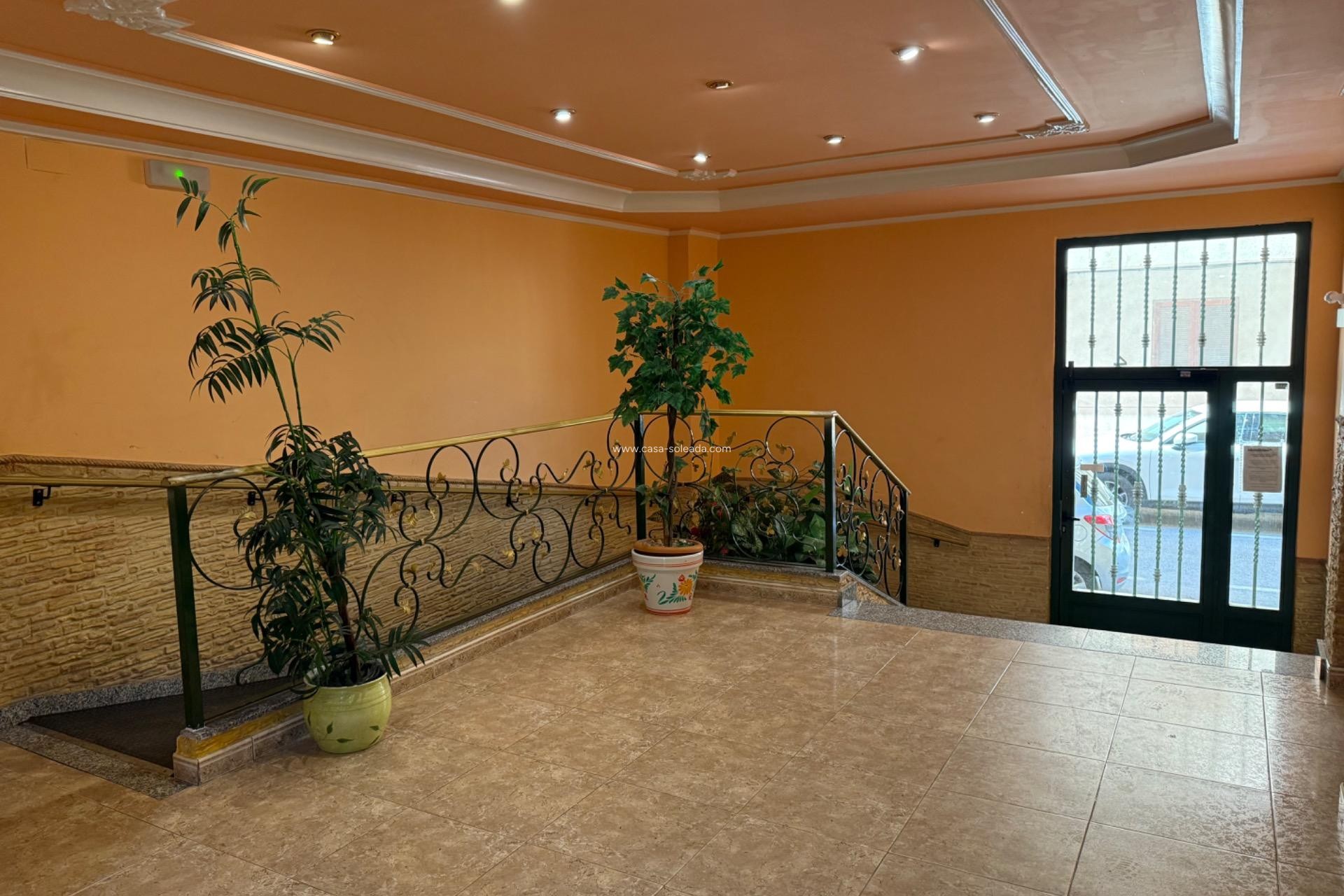 Wiederverkauf - Wohnung - Torrevieja - Playa de los Locos