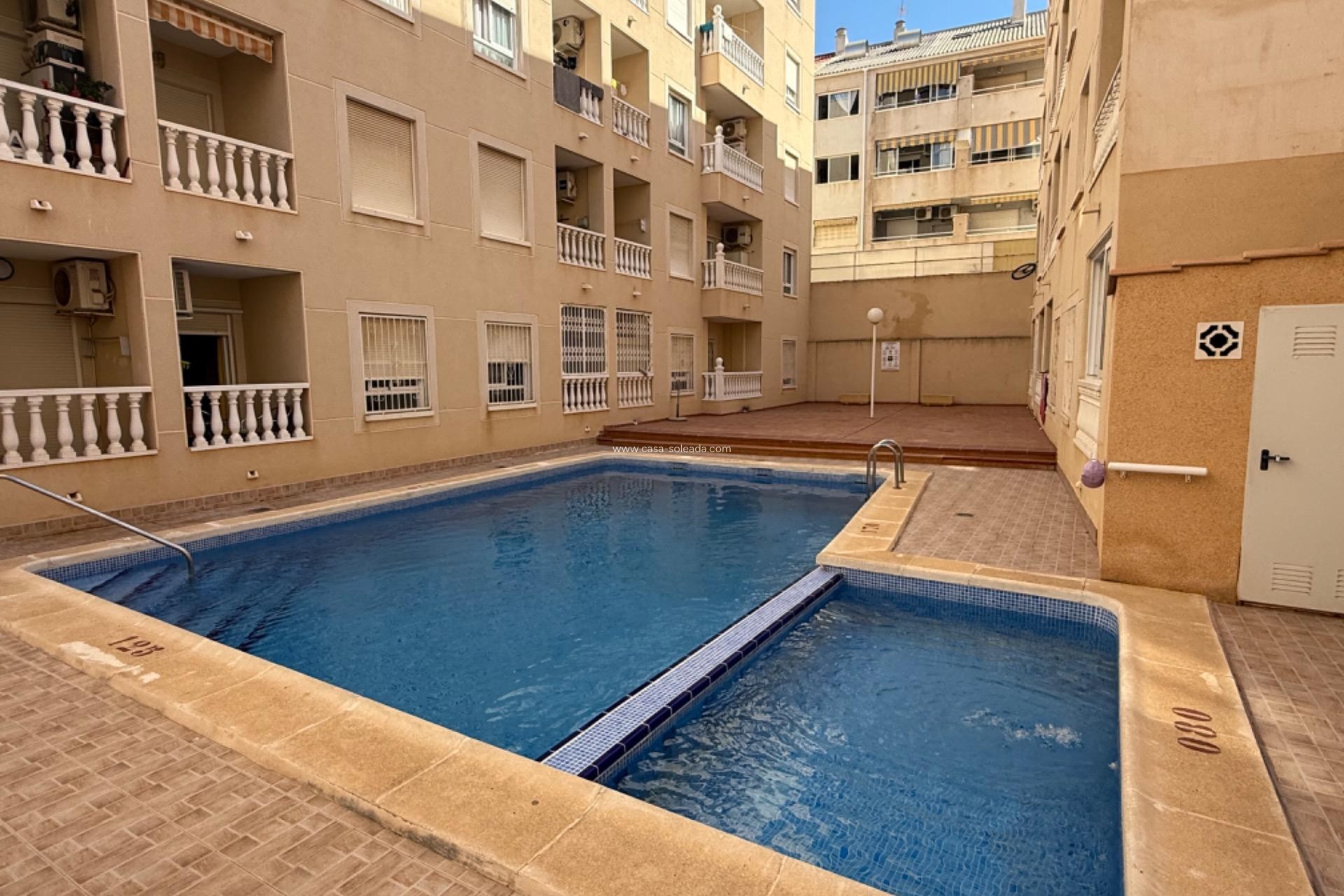 Wiederverkauf - Wohnung - Torrevieja - Playa de los Locos