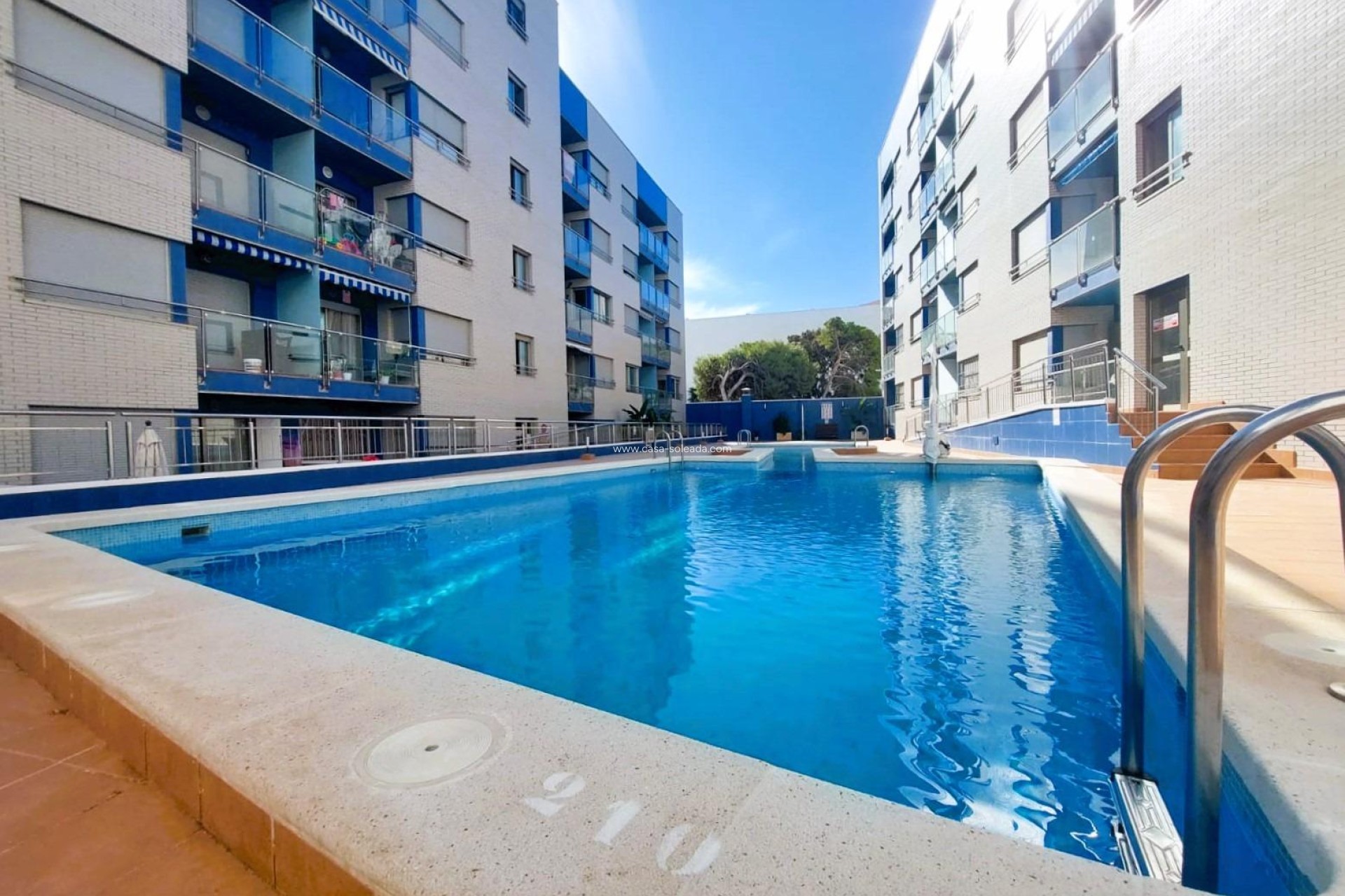 Wiederverkauf - Wohnung - Torrevieja - Playa de los Locos