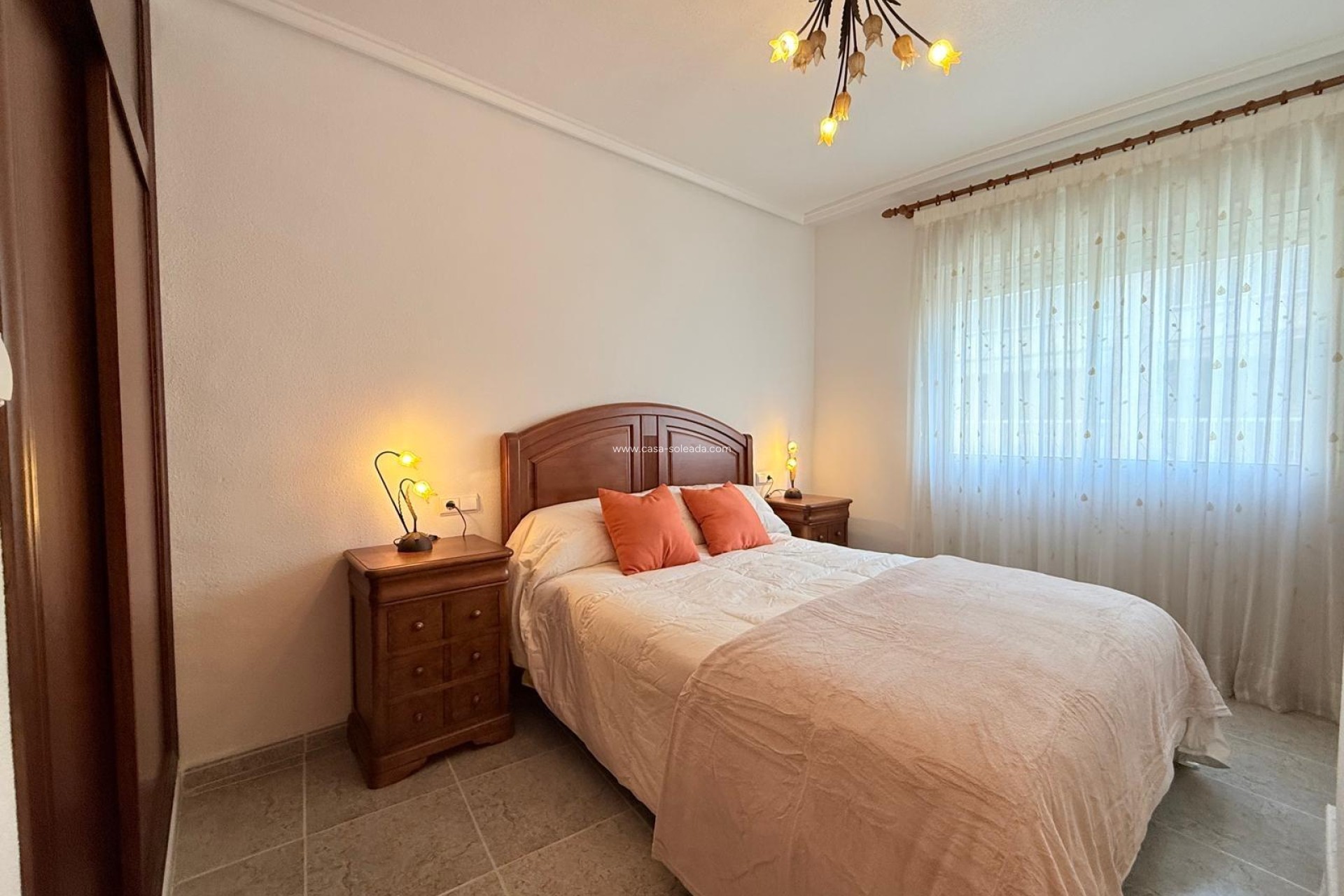 Wiederverkauf - Wohnung - Torrevieja - Playa de los Locos