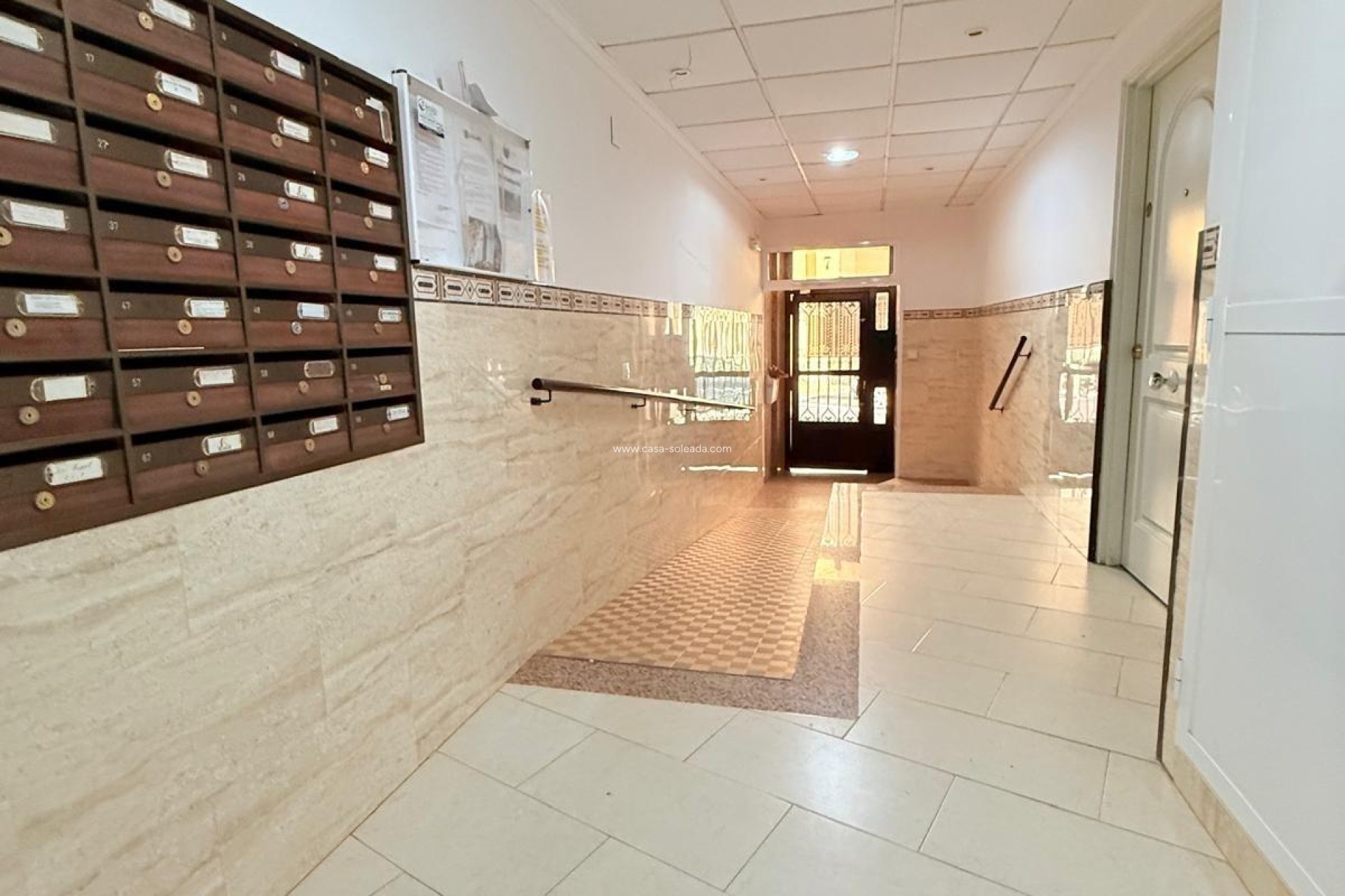Wiederverkauf - Wohnung - Torrevieja - Playa de los Locos