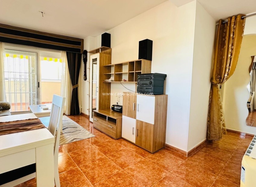 Wiederverkauf - Wohnung - Torrevieja - Playa de los Locos