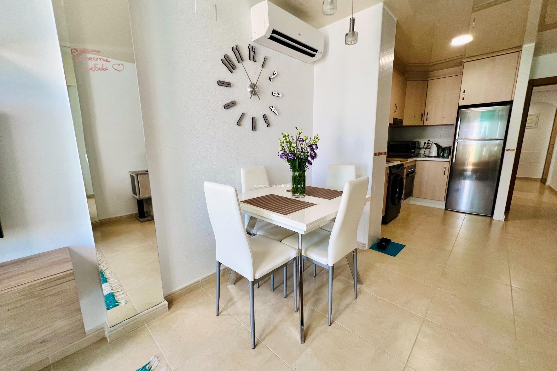 Wiederverkauf - Wohnung - Torrevieja - Playa de los Locos