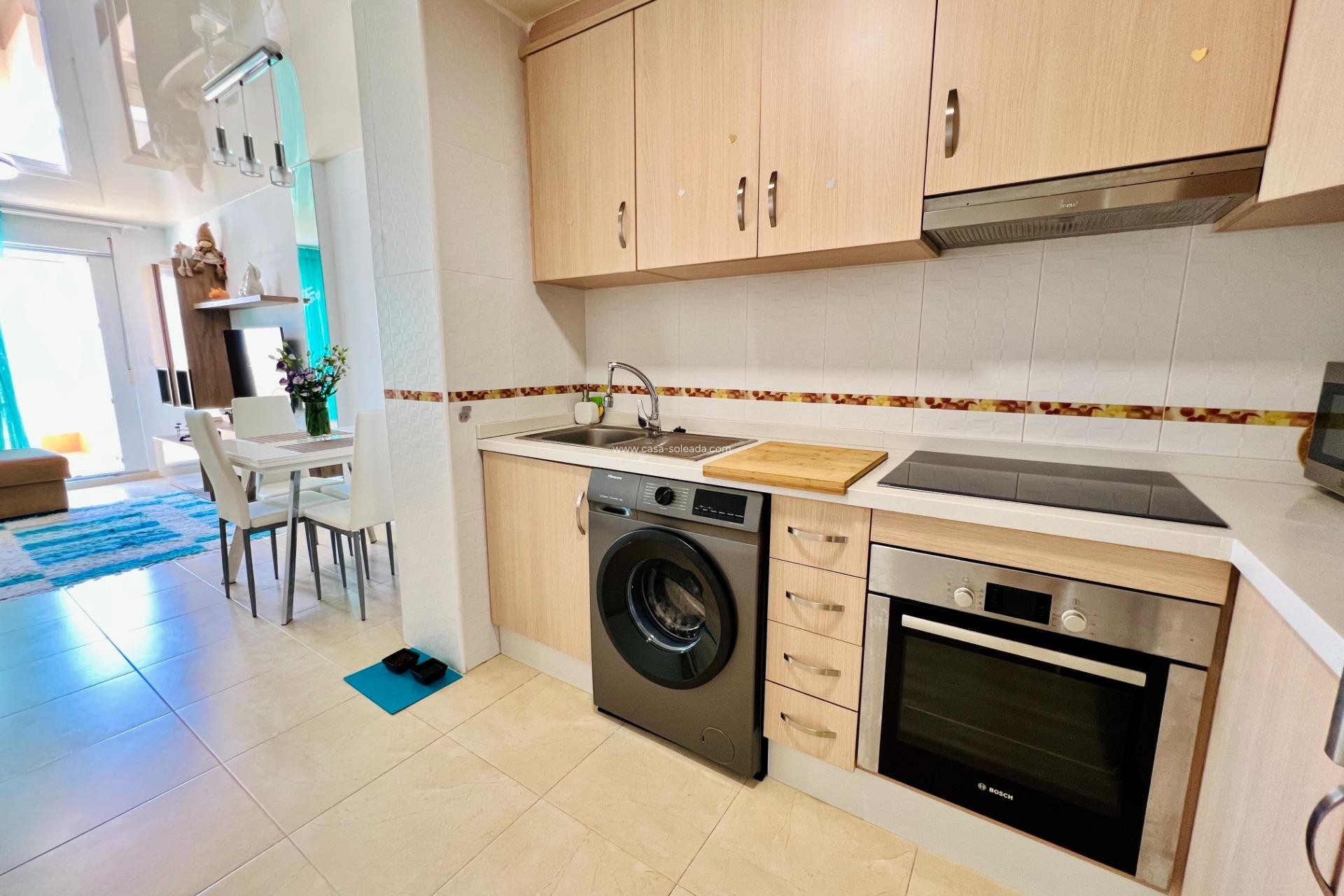 Wiederverkauf - Wohnung - Torrevieja - Playa de los Locos