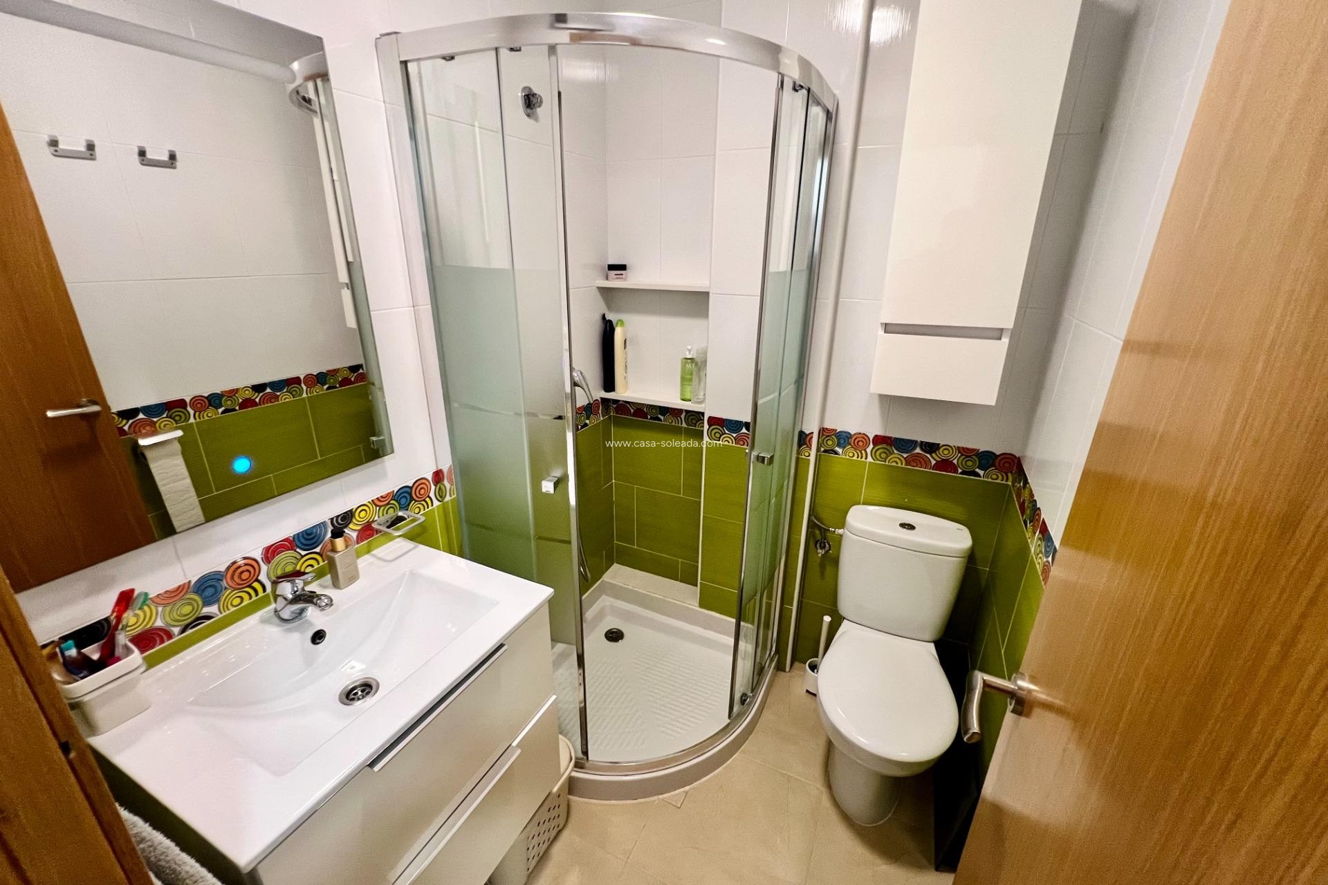Wiederverkauf - Wohnung - Torrevieja - Playa de los Locos