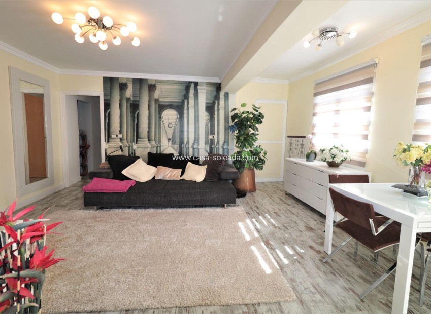 Wiederverkauf - Wohnung - Torrevieja - Playa De Los Naufragos