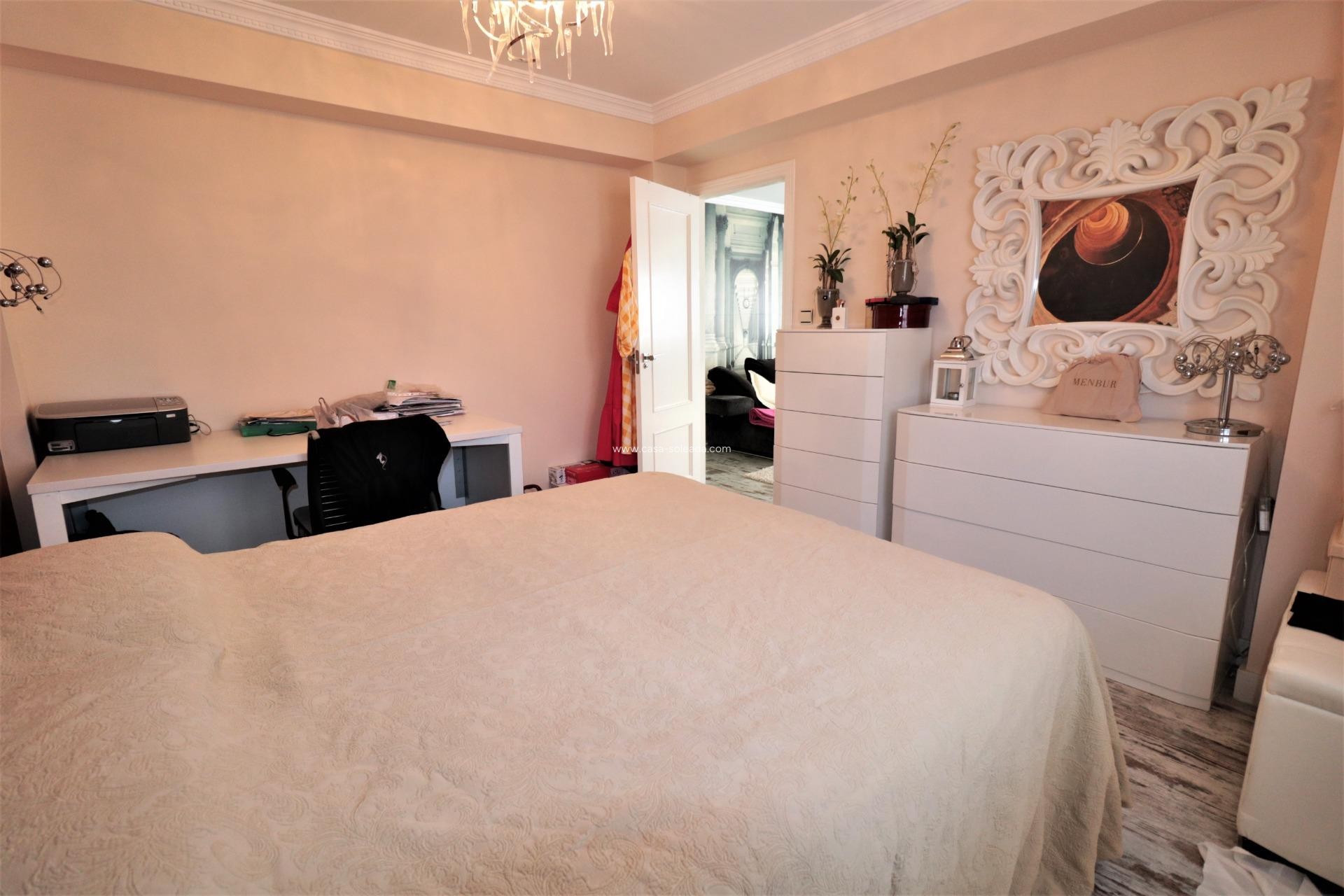 Wiederverkauf - Wohnung - Torrevieja - Playa De Los Naufragos