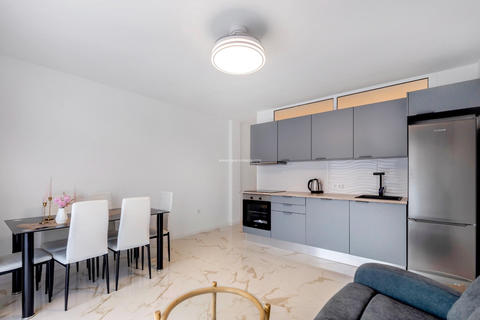 Wiederverkauf - Wohnung - Torrevieja - Playa del Cura