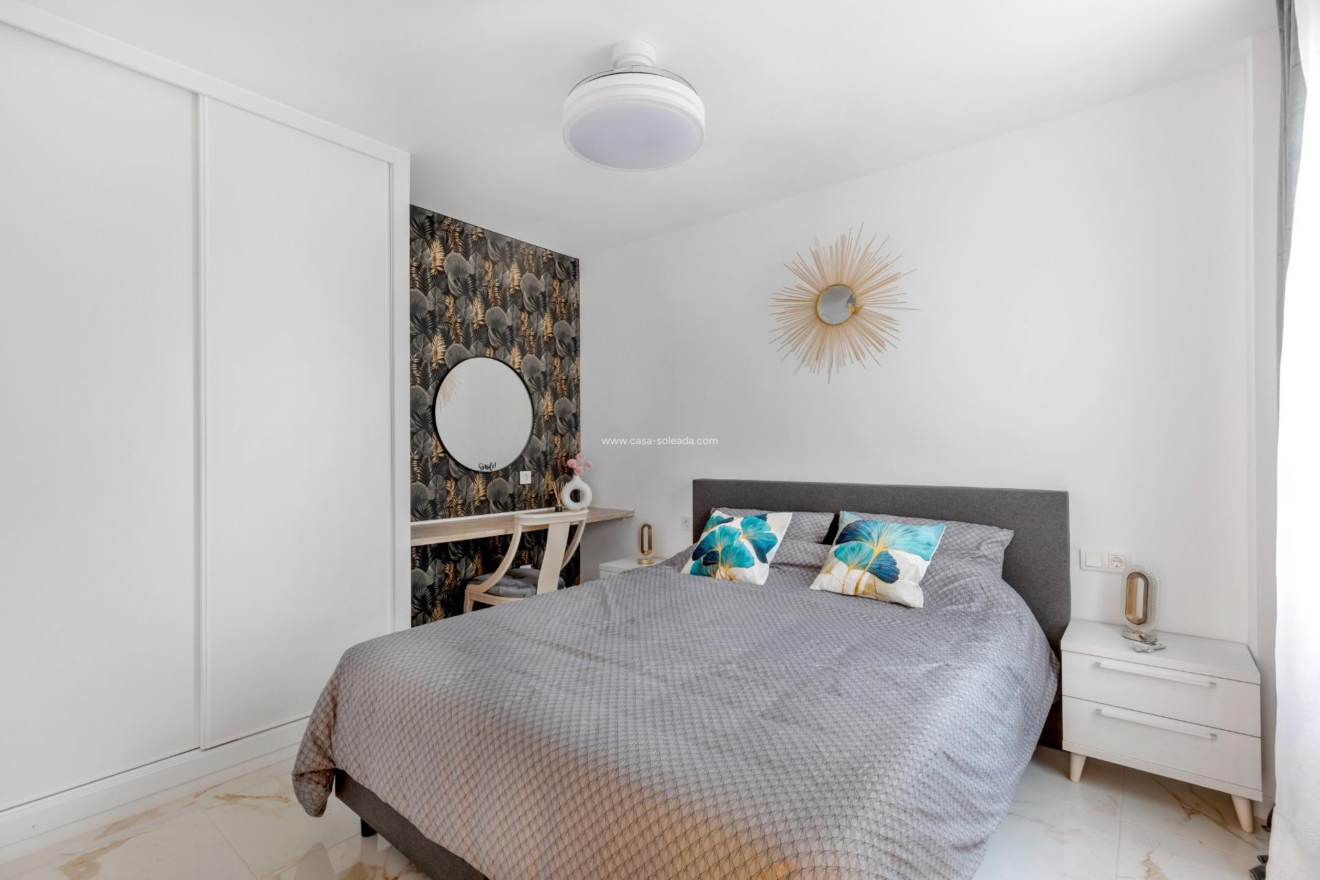 Wiederverkauf - Wohnung - Torrevieja - Playa del Cura
