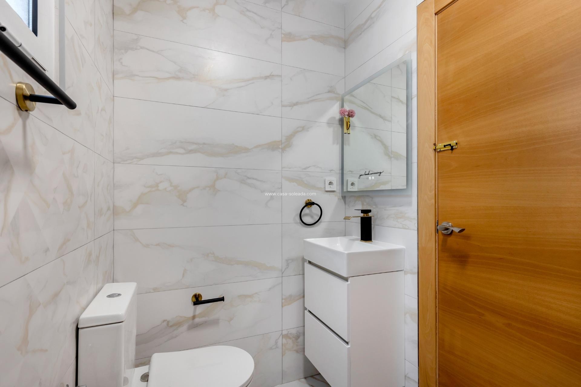 Wiederverkauf - Wohnung - Torrevieja - Playa del Cura