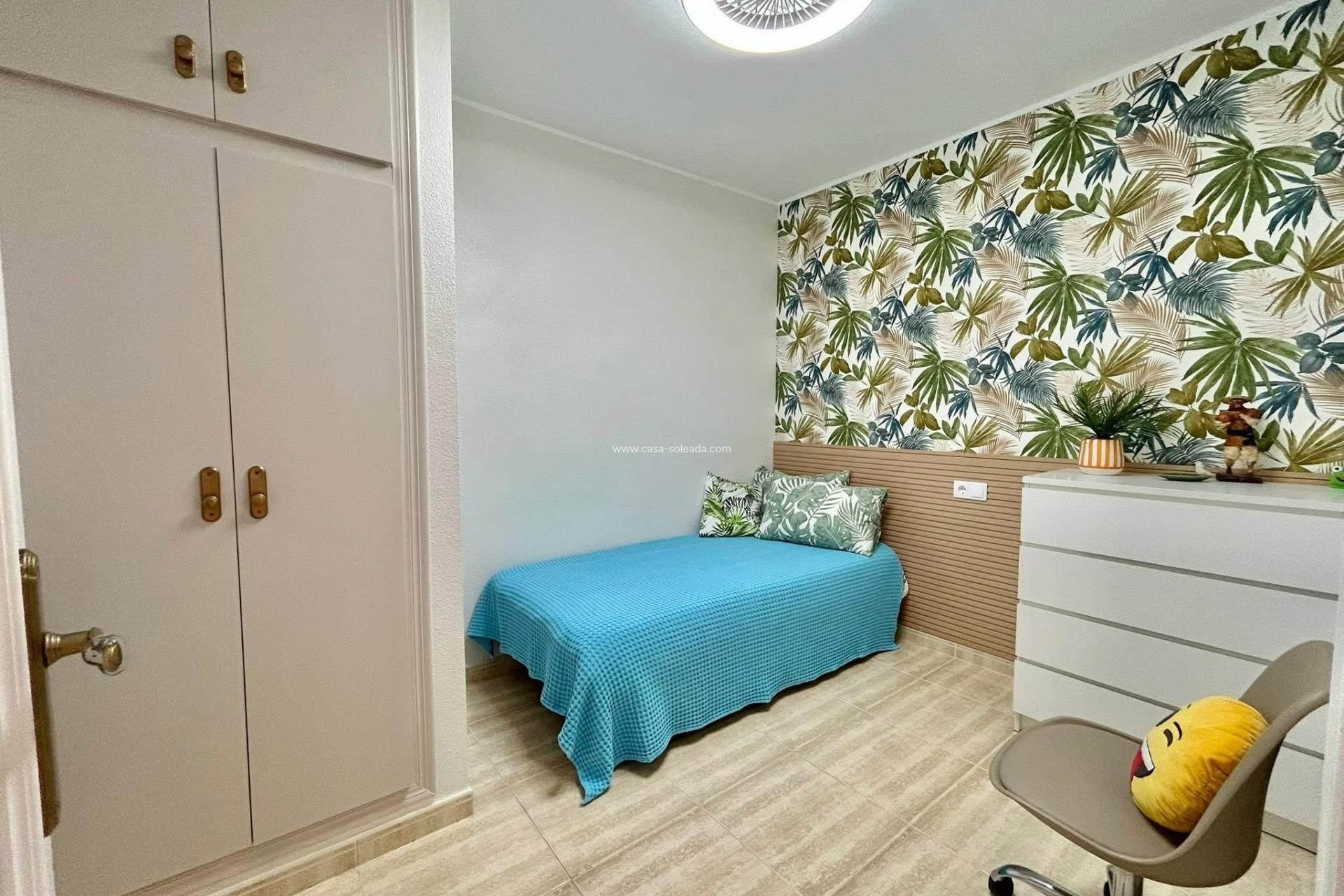 Wiederverkauf - Wohnung - Torrevieja - Playa del Cura