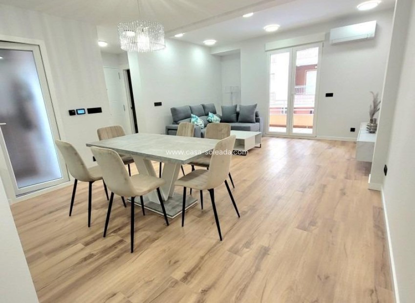 Wiederverkauf - Wohnung - Torrevieja - Playa del Cura