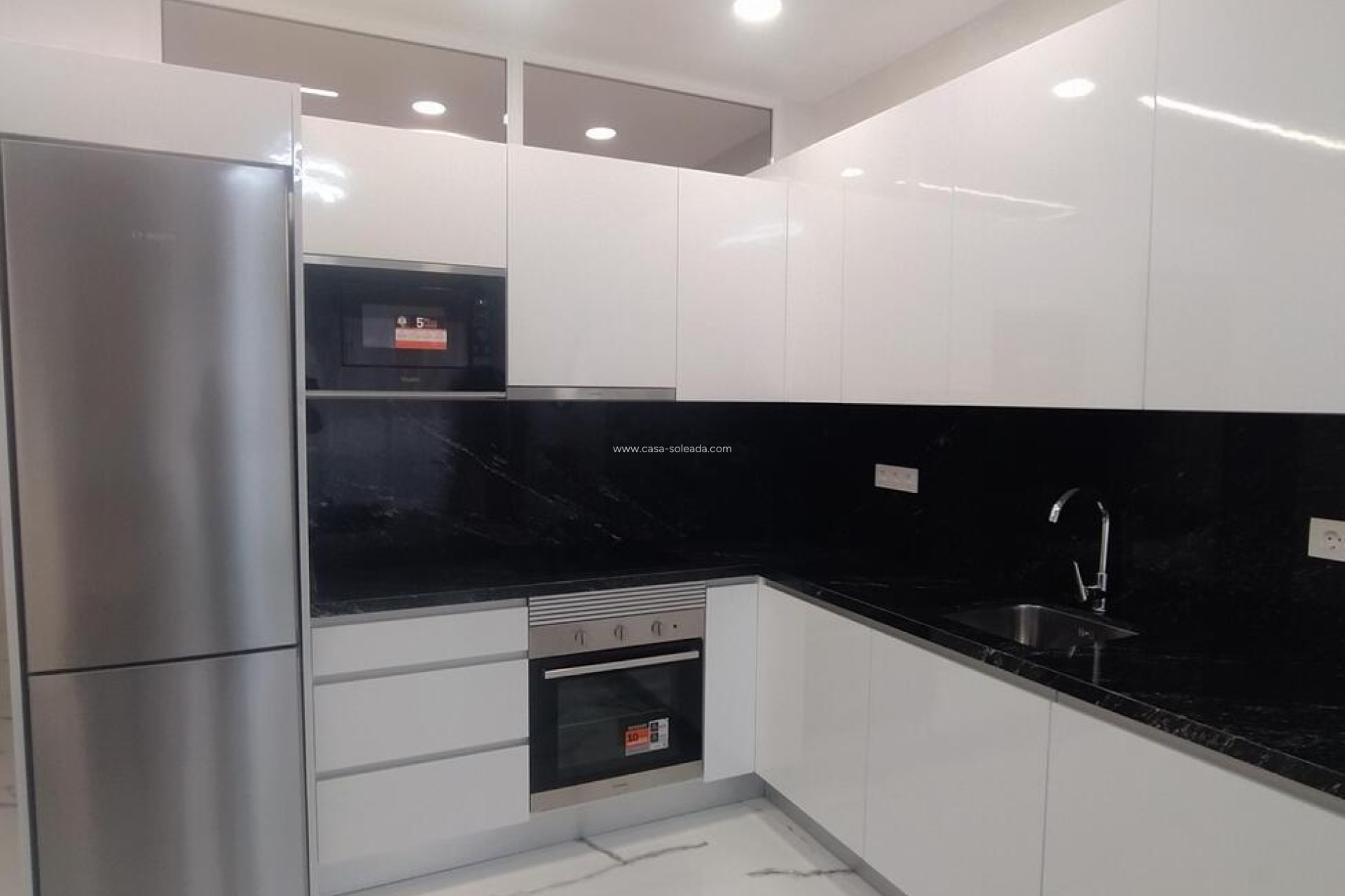 Wiederverkauf - Wohnung - Torrevieja - Playa del Cura