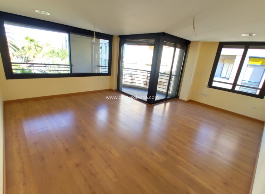 Wiederverkauf - Wohnung - Torrevieja - Puerto