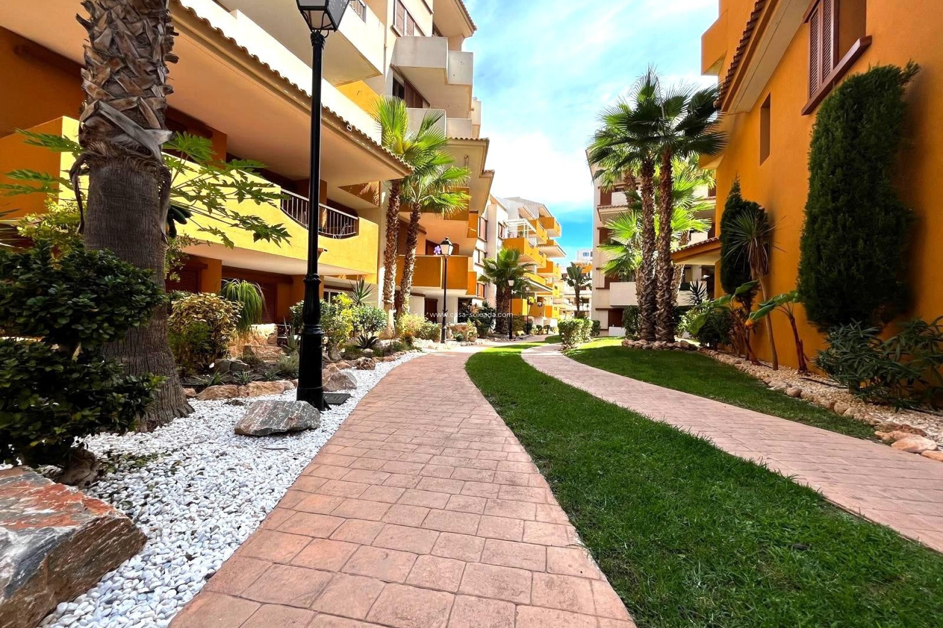 Wiederverkauf - Wohnung - Torrevieja - Punta Prima