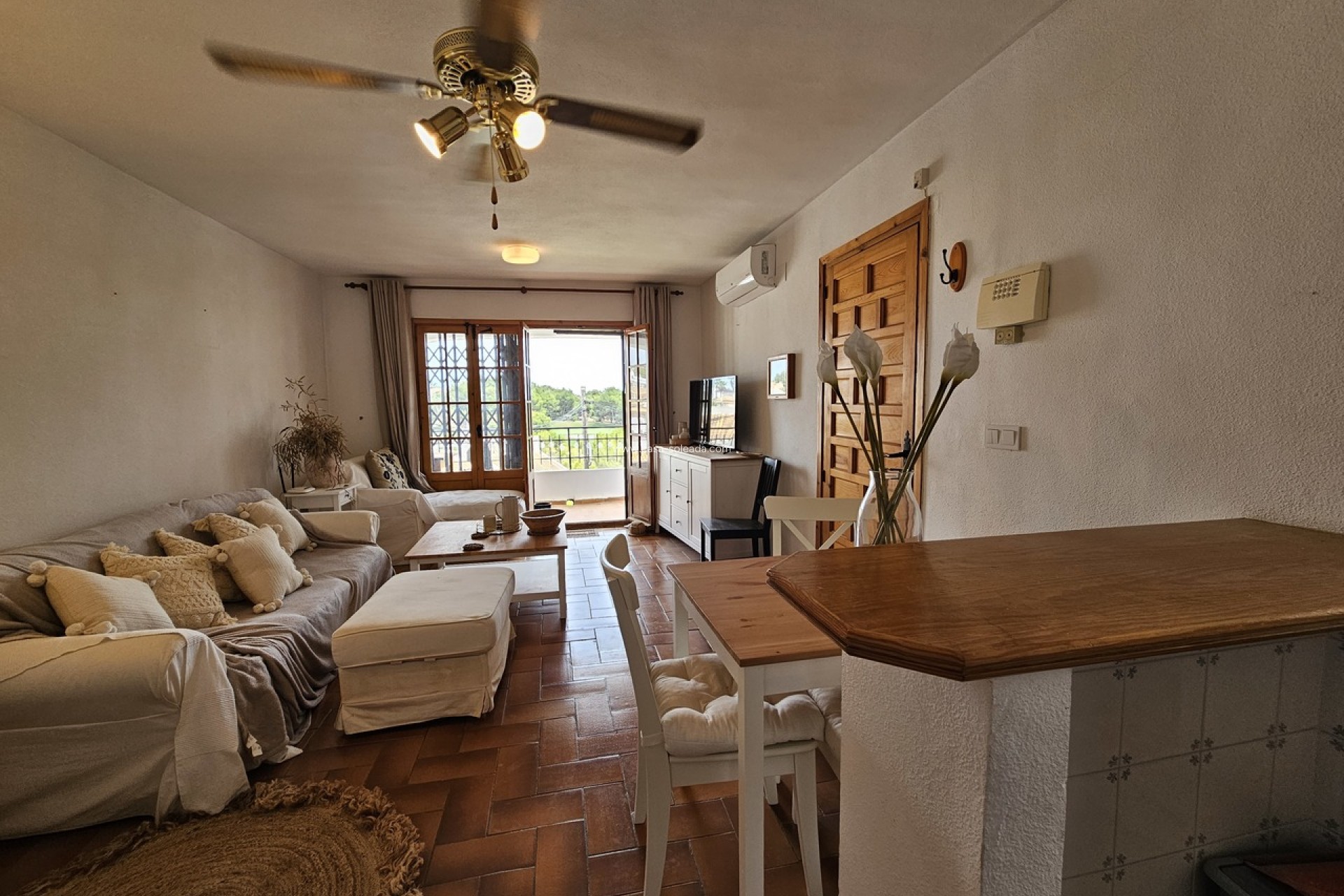 Wiederverkauf - Wohnung - Villamartin - Villamartín