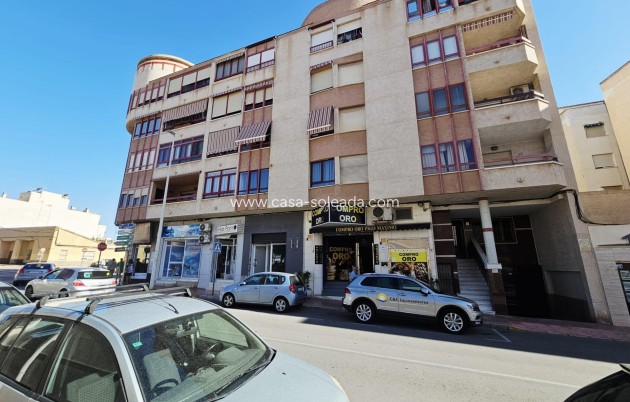 Wohnung - Wiederverkauf - Guardamar del Segura - Pueblo