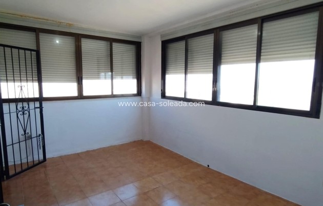 Wohnung - Wiederverkauf - Torrevieja - La Mata