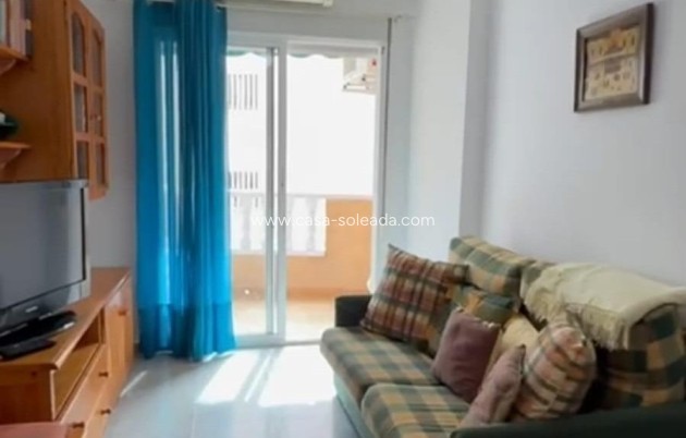 Wohnung - Wiederverkauf - Torrevieja - Playa de los Locos
