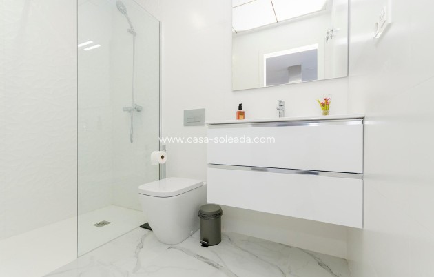New Build - Villa - Torrevieja