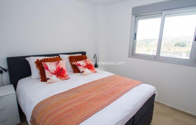 Obra nueva - Apartamento / piso - Orihuela Costa