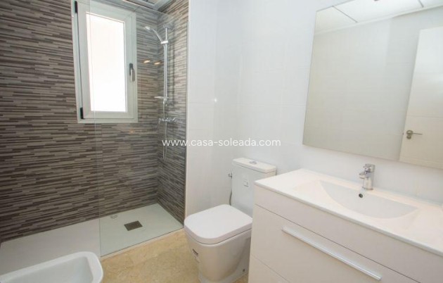 Obra nueva - Apartamento / piso - Orihuela Costa