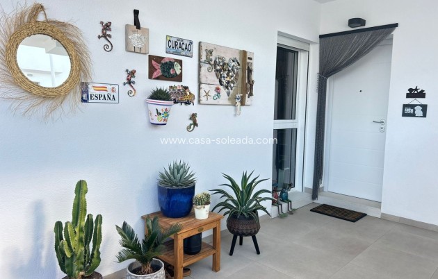 Reventa - Apartamento / piso - Pilar de la Horadada